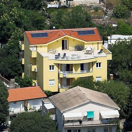 Apartments Vesna غراداك المظهر الخارجي الصورة