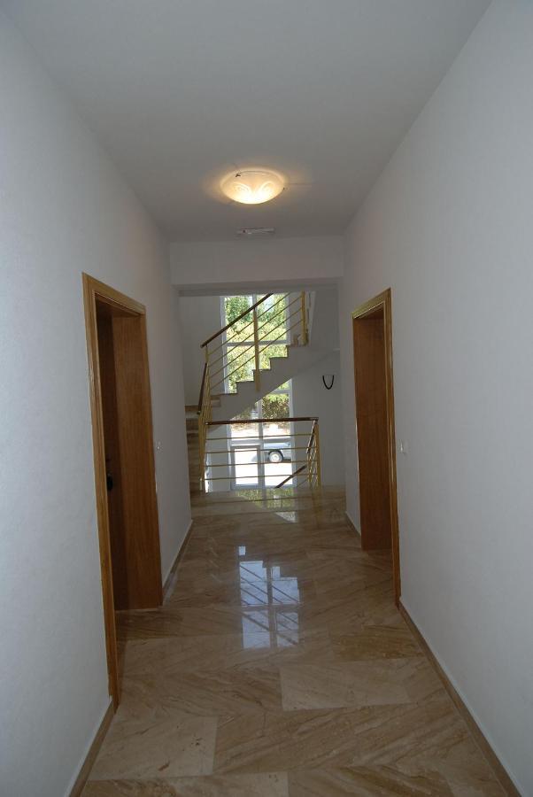 Apartments Vesna غراداك المظهر الخارجي الصورة