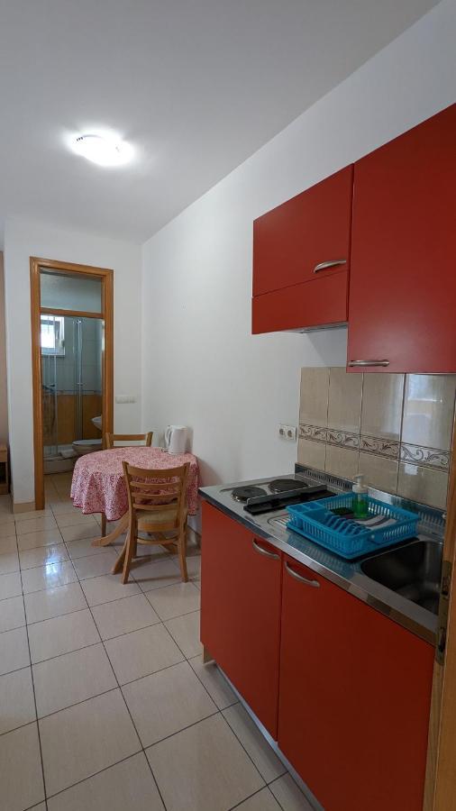 Apartments Vesna غراداك الغرفة الصورة