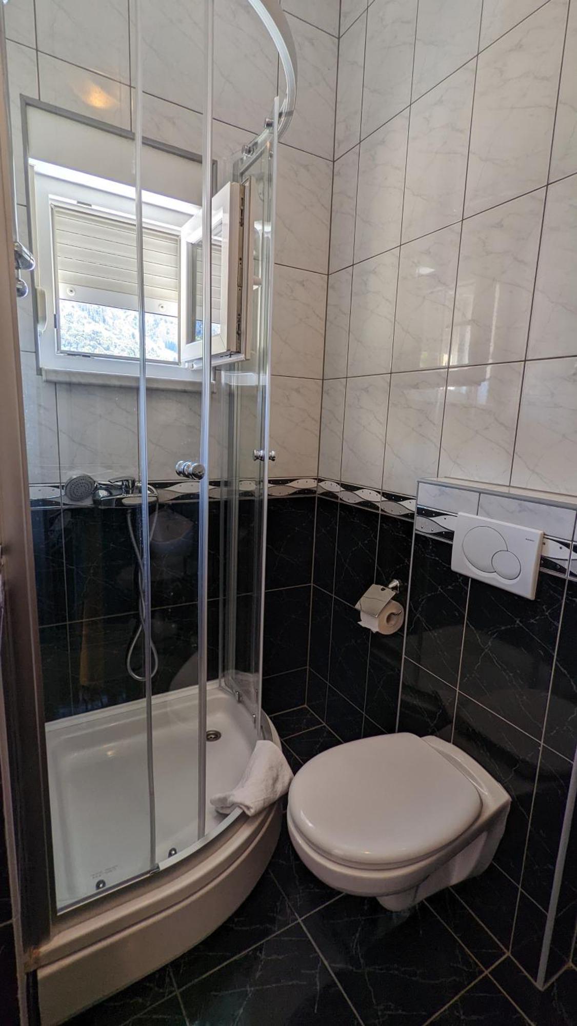 Apartments Vesna غراداك الغرفة الصورة