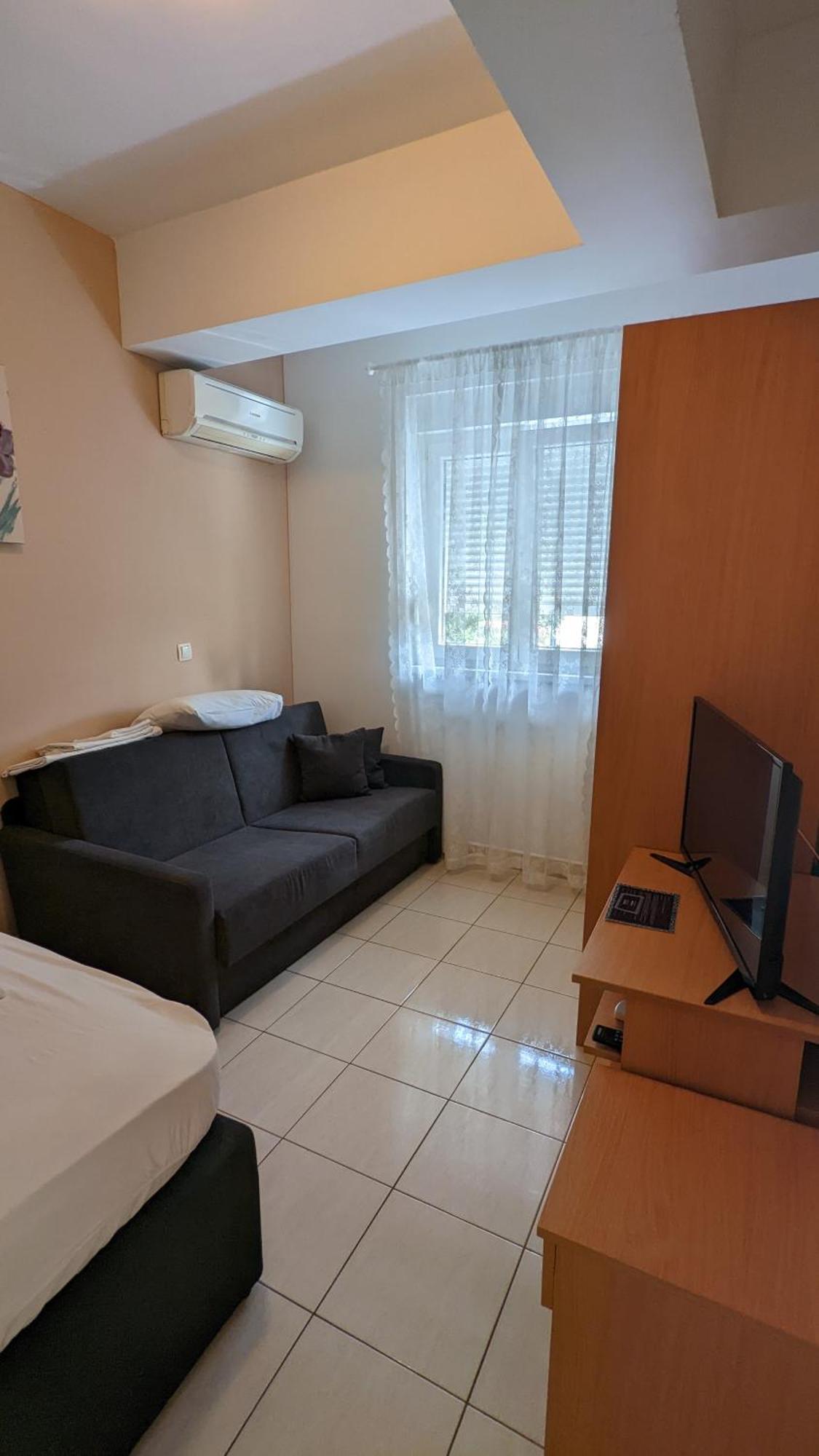 Apartments Vesna غراداك الغرفة الصورة