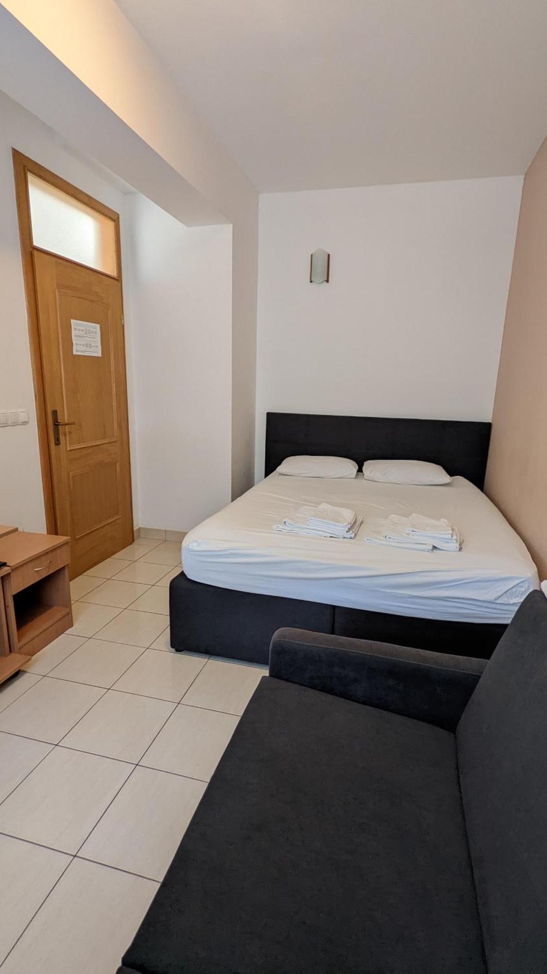 Apartments Vesna غراداك الغرفة الصورة