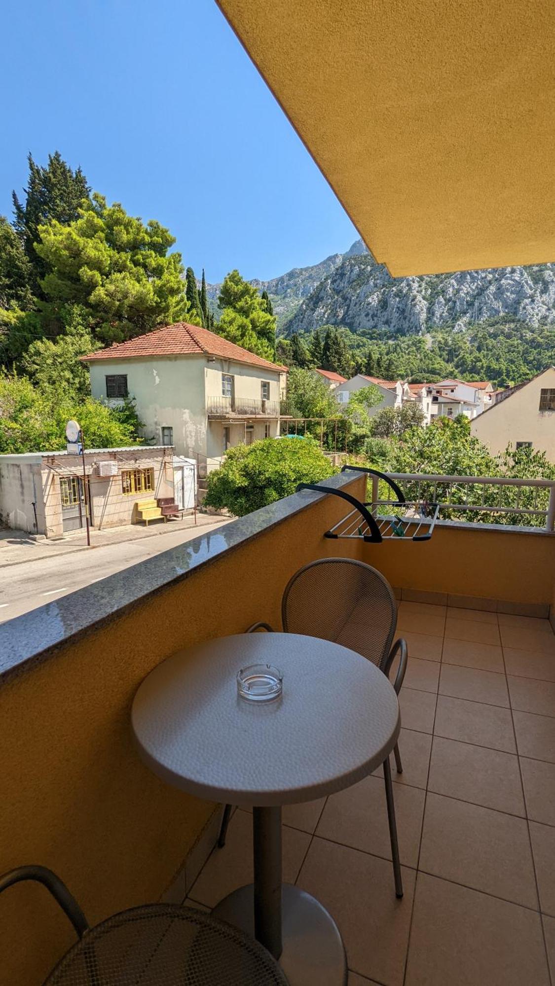 Apartments Vesna غراداك الغرفة الصورة