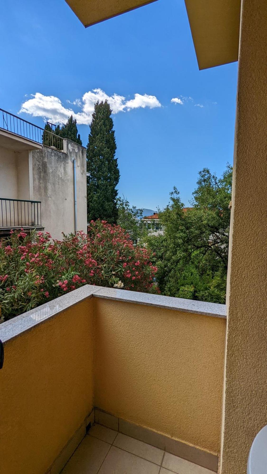 Apartments Vesna غراداك الغرفة الصورة